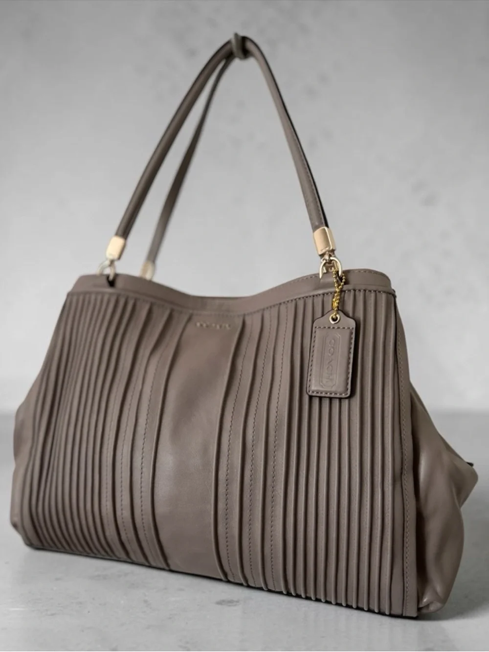 Coach Madison Cafe Carryall Shoulder Bag -Pintuck, Pleated Leather- Grey Birch - Picture 2 of 12